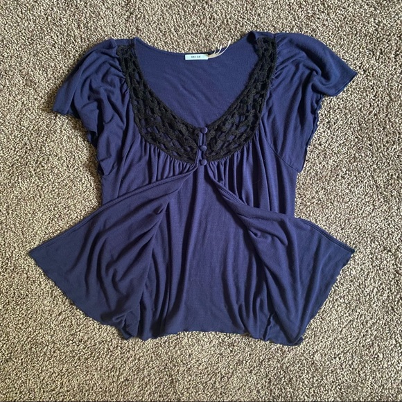 Open Front Blouse - Picture 3 of 5